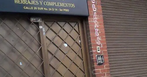 BUFALO HERRAJES Y COMPLEMENTOS BUFALO HERRAJES Y COMPLEMENTOS